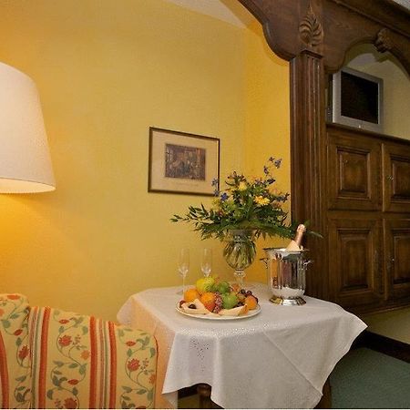 Hotel Obere Linde Oberkirch  Exterior foto