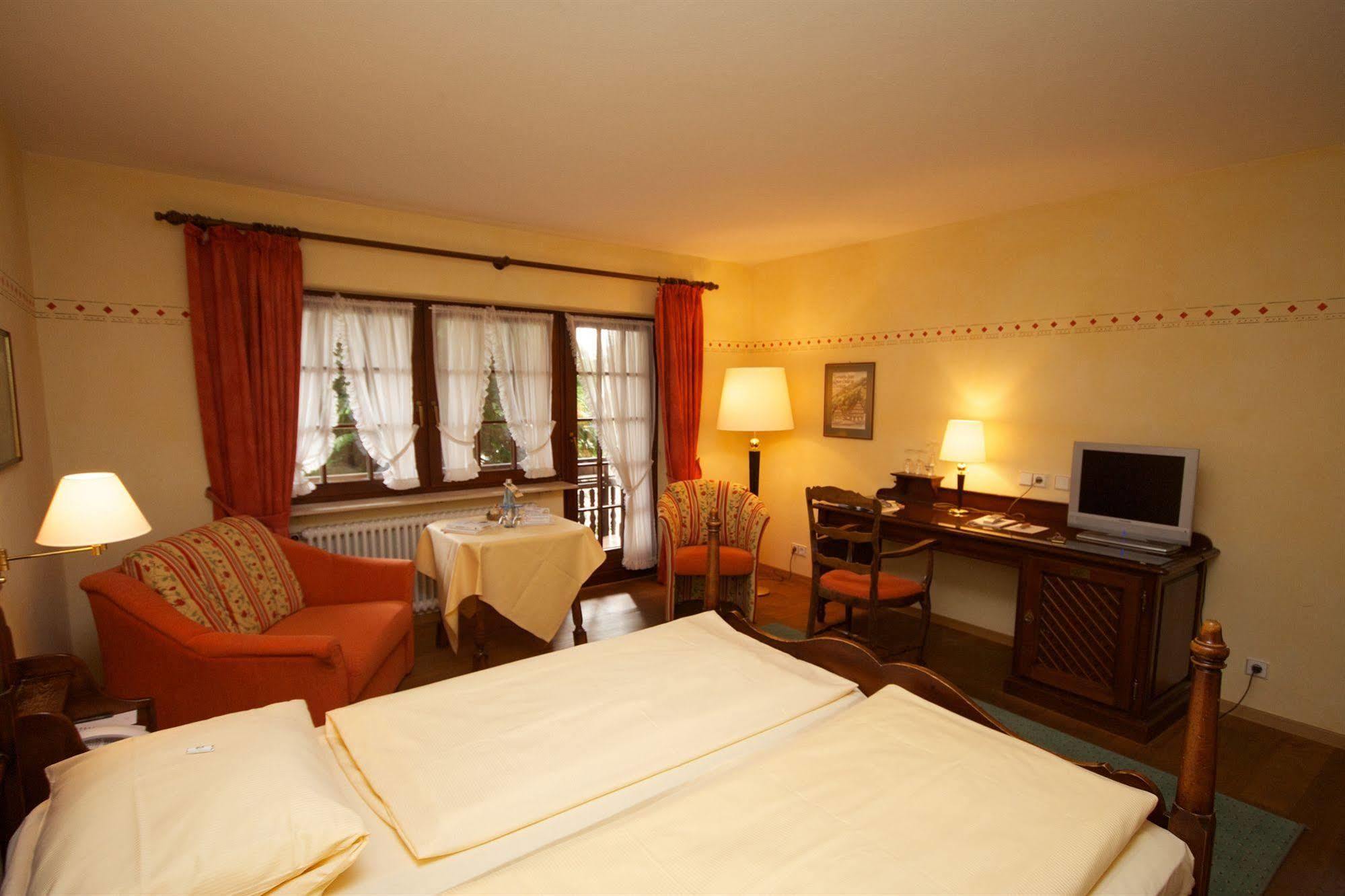 Hotel Obere Linde Oberkirch  Exterior foto